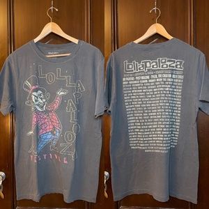 Lollapalooza 2021 Line Up Shirt XL